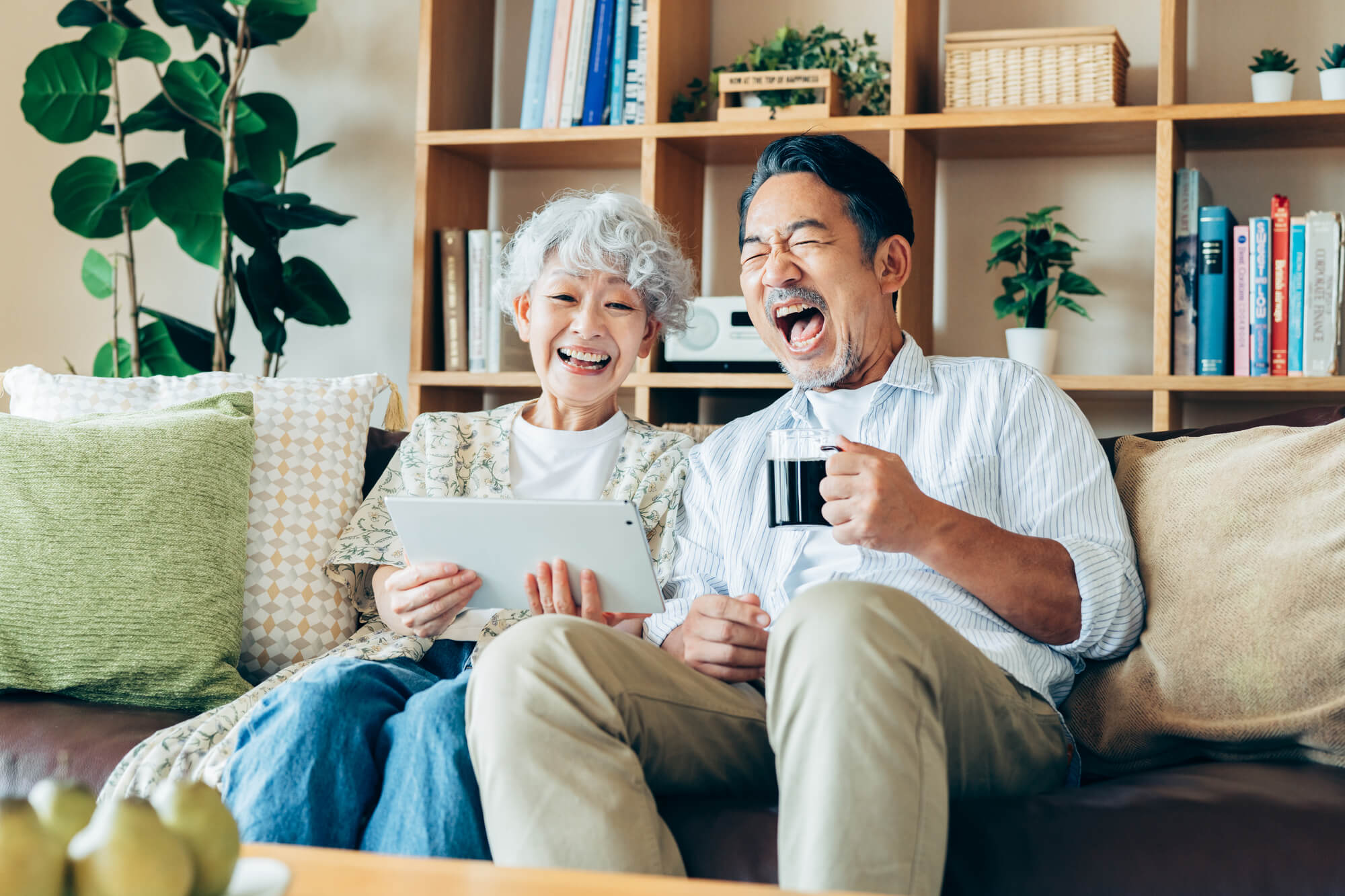 高齢化社会に朗報？　広がる、笑いの可能性