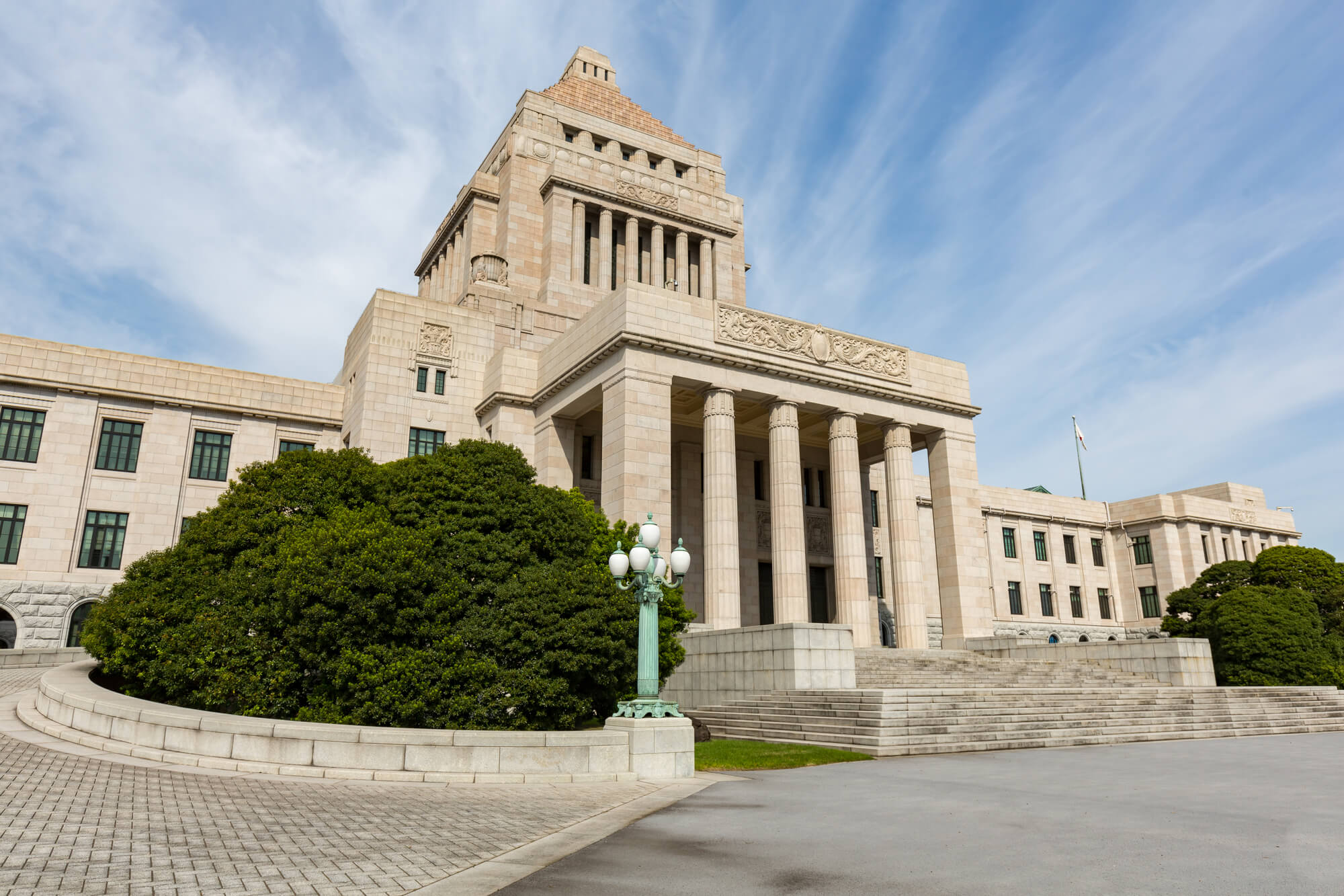 健保組合は代行徴収機関。徴収した子ども・子育て支援金は、そのまま国へ納めます